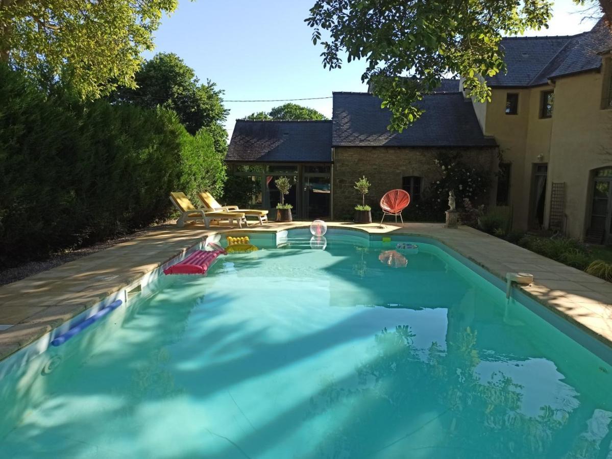 Villa La Demeure Du Figuier Évran Exterior foto